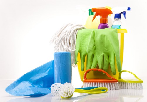 Team assessing a carpet cleaning service issue